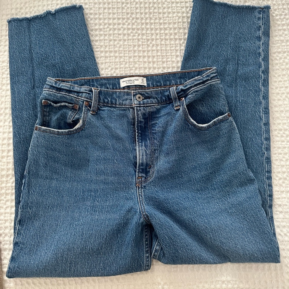 Abercrombie jeans
